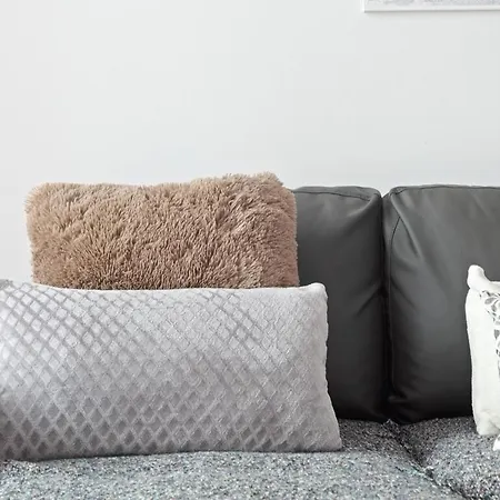 Spacious 1 Bedroom Near Baixa شقة