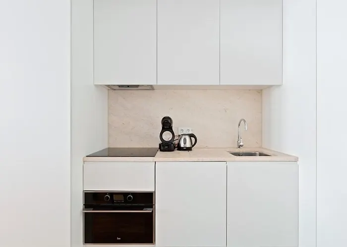Spacious 1 Bedroom Near Baixa Appartement Lissabon
