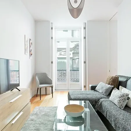 Apartment Spacious 1 Bedroom Near Baixa